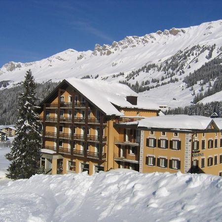 Hotel Alpina Parpan Exterior foto