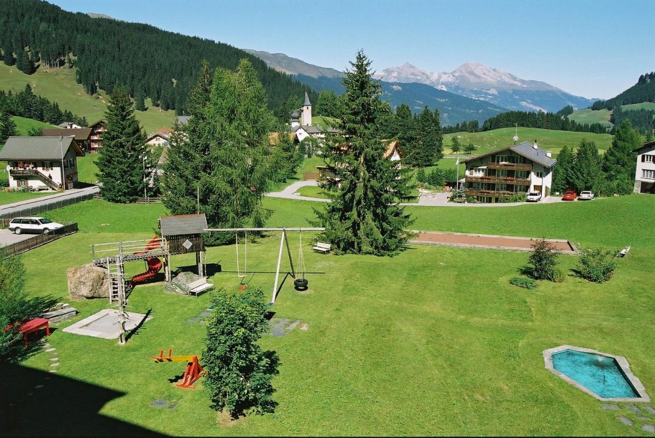 Hotel Alpina Parpan Exterior foto